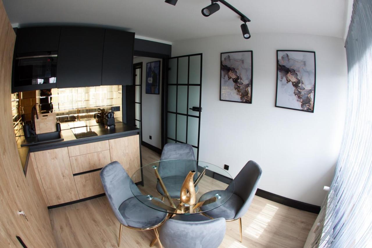 Apartament Neptun Centrum Hlivice Exteriér fotografie